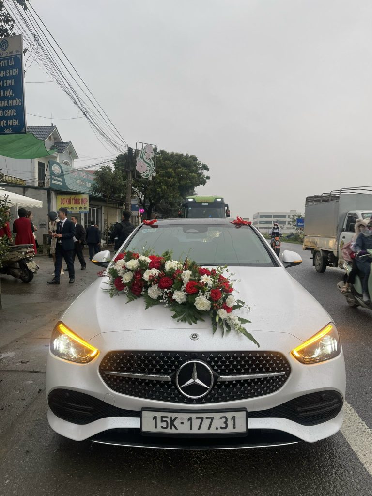 Xe cưới cho thuê ở đâu Hải Phòng
