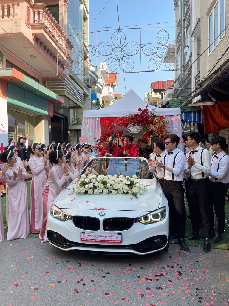 xe-cuoi-tu-lai-hai-phong